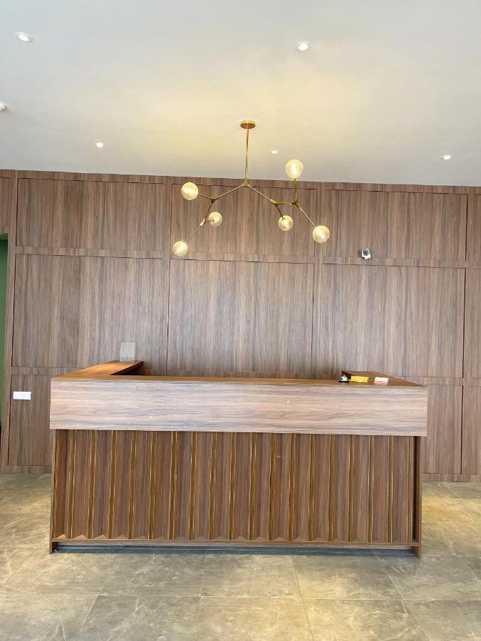 Aristocrat Hotel Tbilisi Bagian luar foto